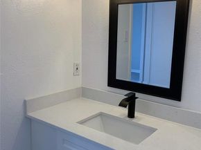 8601  Park Lane  523, Dallas Texas 75231