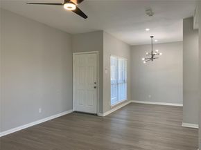 8601  Park Lane  523, Dallas Texas 75231