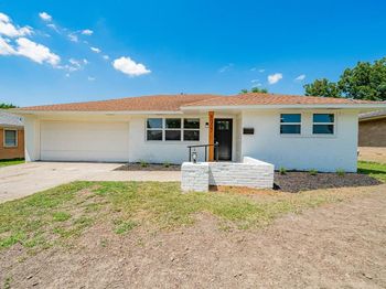 1307  Serenade Lane 