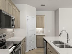 1641  Meadow Crest Drive , Aubrey Texas 76227