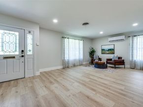 3406  Springwood Lane , Dallas Texas 75233