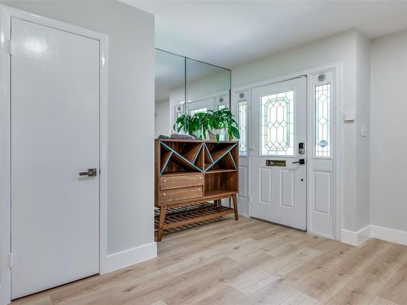 3406  Springwood Lane , Dallas Texas 75233