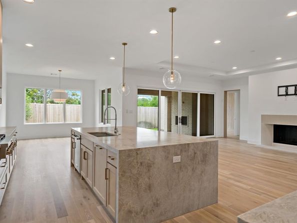 6359  Malcolm Drive , Dallas Texas 75214