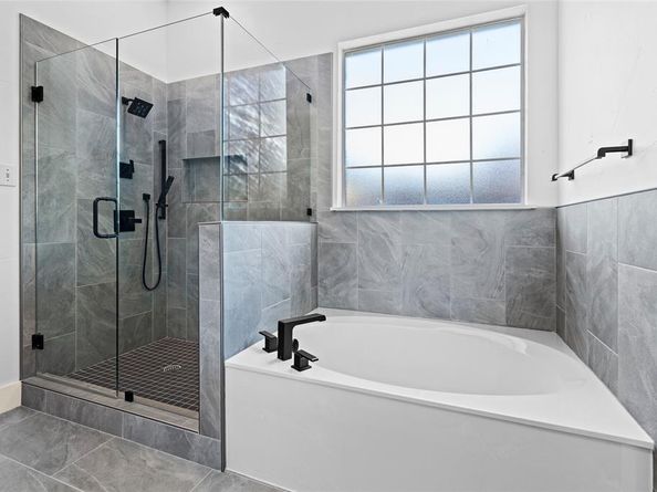 1136  Pedernales Trail , Irving Texas 75063