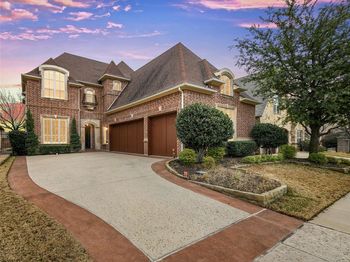 5061  Copperglen Circle 