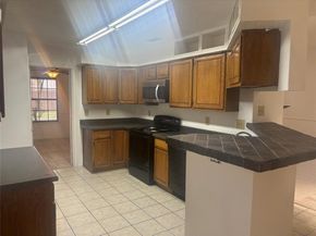 3210  Andrea Lane , Garland Texas 75040