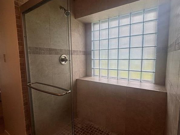 3210  Andrea Lane , Garland Texas 75040