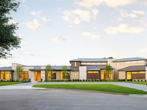 4527 N Lindhurst Avenue , Dallas Texas 75229