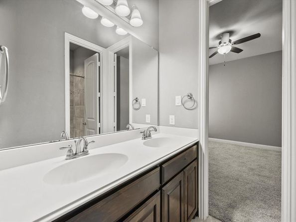 913  Colby Bluff Drive , Rockwall Texas 75087