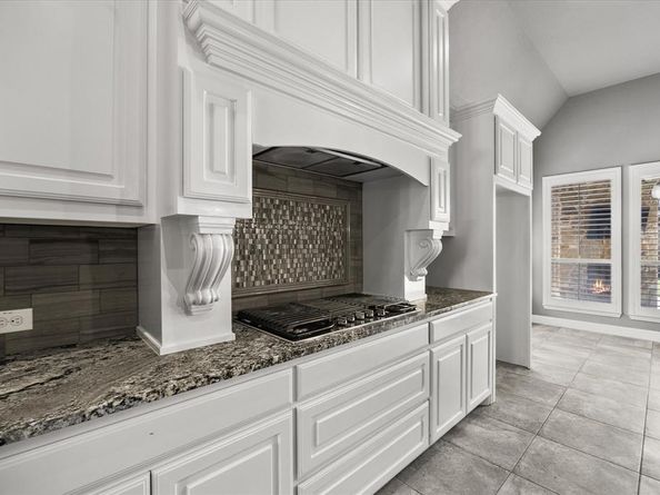 913  Colby Bluff Drive , Rockwall Texas 75087