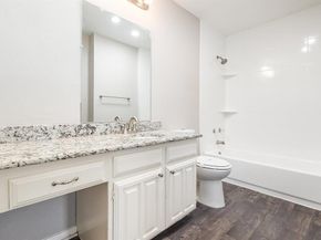 1008  Almond Drive , Mansfield Texas 76063