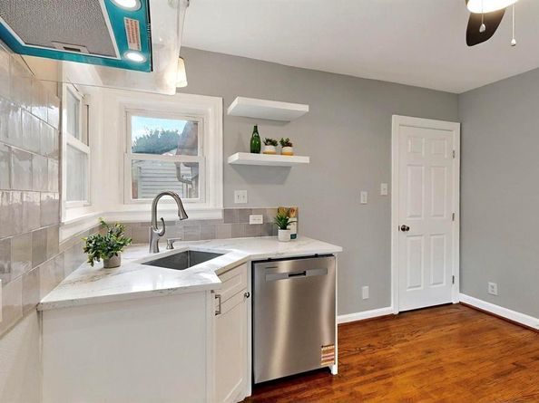 6042  Belgrade Avenue , Dallas Texas 75227