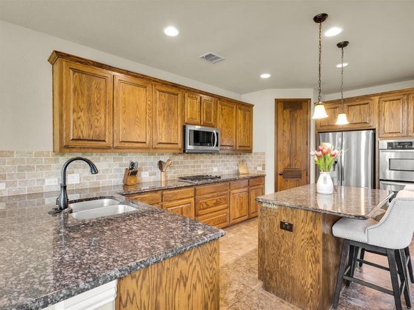 214  Crestbrook Drive , Rockwall Texas 75087