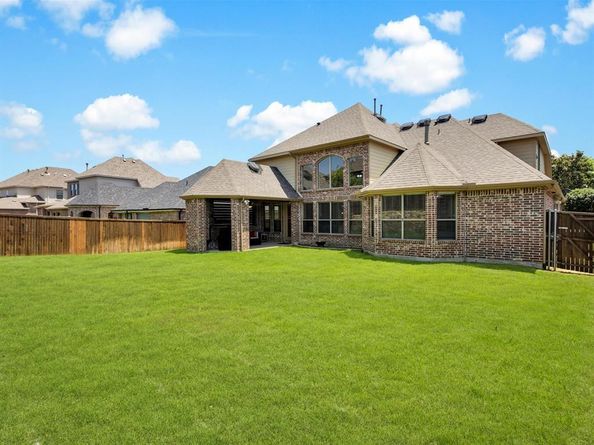 214  Crestbrook Drive , Rockwall Texas 75087