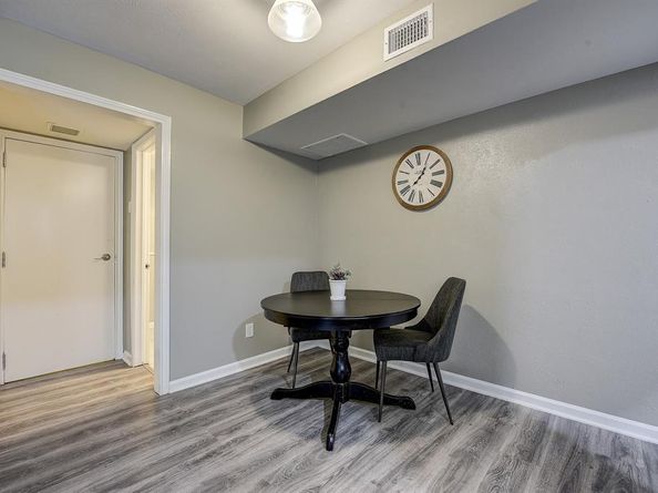 2804  Escada Drive  103, Farmers Branch Texas 75234