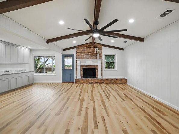 9813  Bancroft Drive , Benbrook Texas 76126
