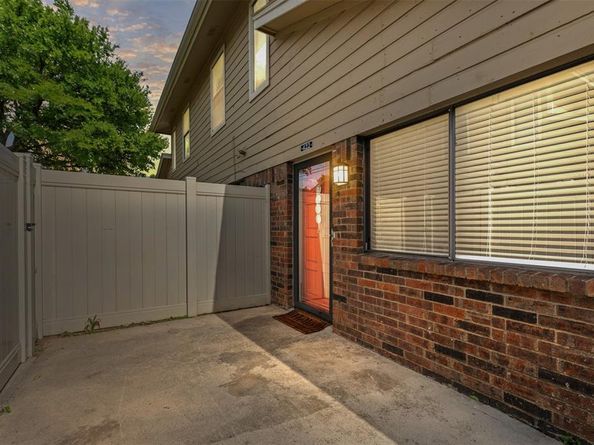 2240  Tarpley Road  422, Carrollton Texas 75006
