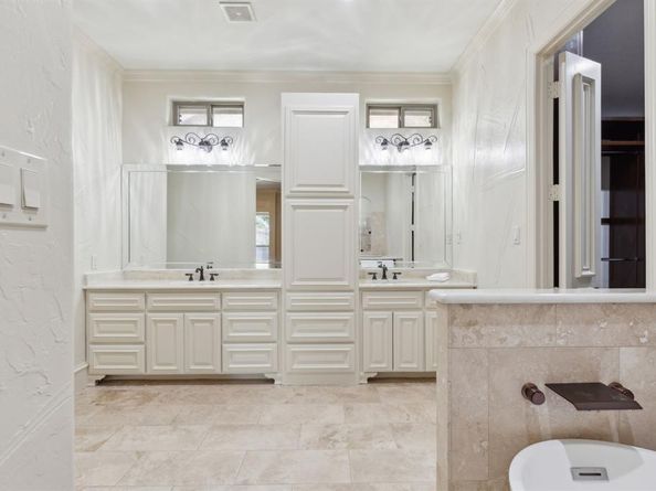 54  Cypress Court , Trophy Club Texas 76262
