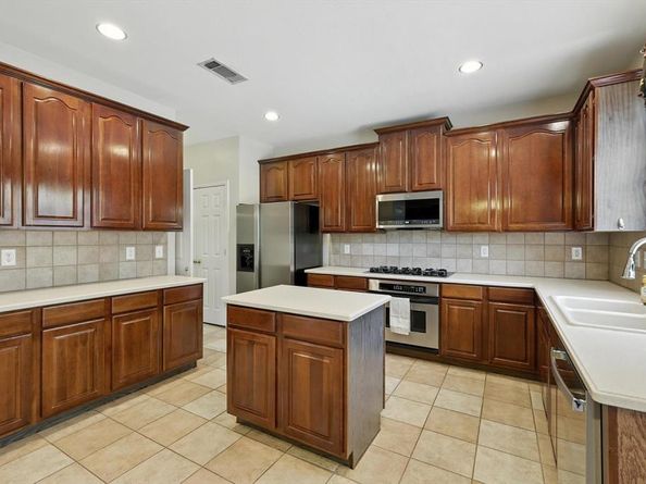 3517  Westminister Trail , Flower Mound Texas 75022