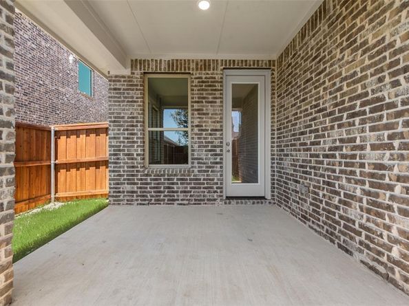 3116  Arthurdale Street , Celina Texas 75009