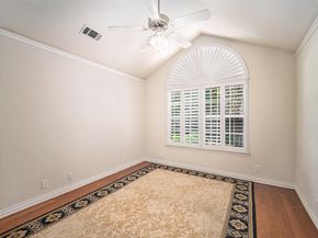 3250  Rosemeade Drive  2213, Fort Worth Texas 76116