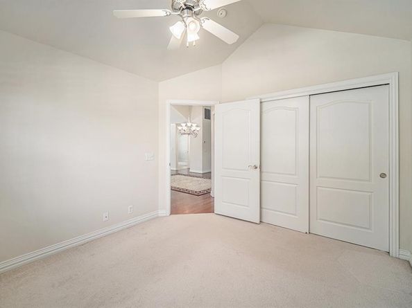 3250  Rosemeade Drive  2213, Fort Worth Texas 76116