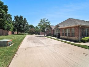 3250  Rosemeade Drive  2213, Fort Worth Texas 76116