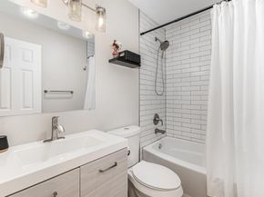 1700  Delaford Circle , Carrollton Texas 75007