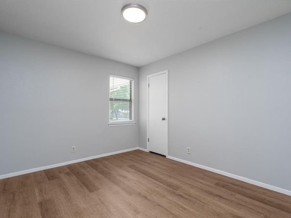1617 S Timber Court , Benbrook Texas 76126