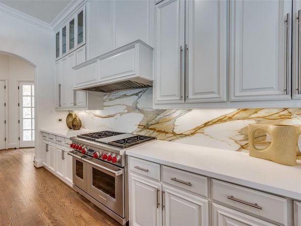 11040  Tibbs Street , Dallas Texas 75230