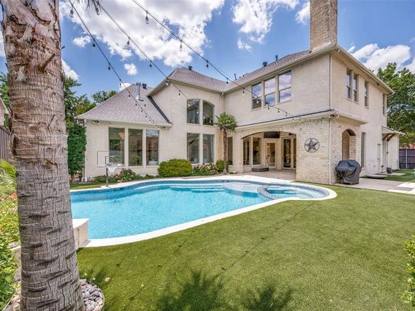 11040  Tibbs Street , Dallas Texas 75230
