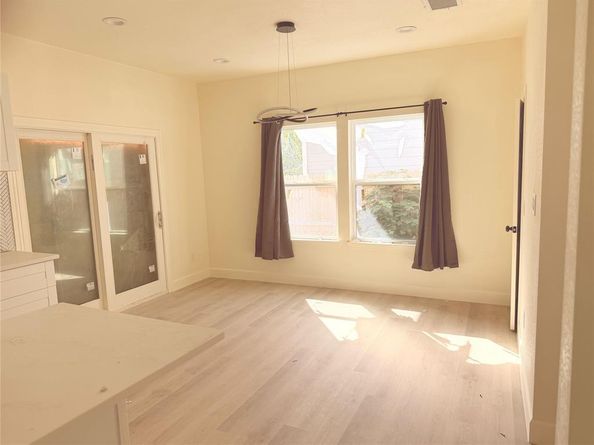 4716  frank Street , Dallas Texas 75210