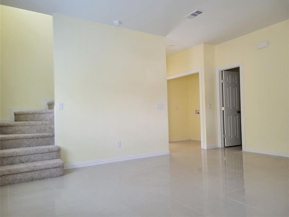 4716  frank Street , Dallas Texas 75210