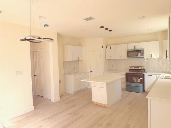 4716  frank Street , Dallas Texas 75210