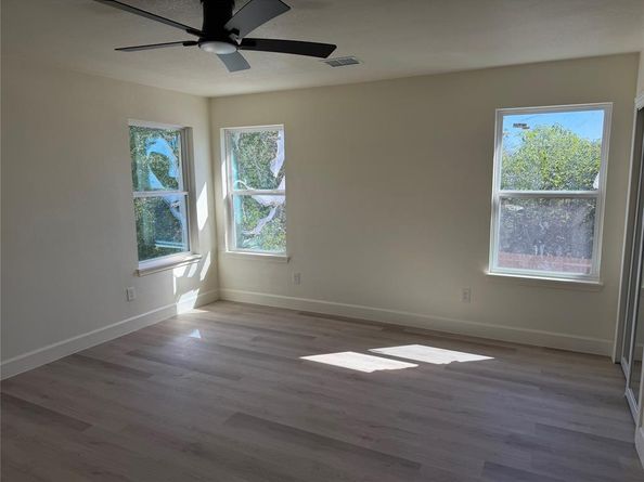 4716  frank Street , Dallas Texas 75210