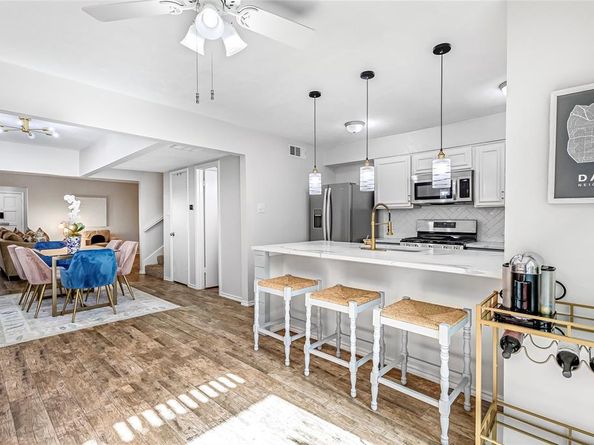 3740  Vitruvian Way  D, Addison Texas 75001