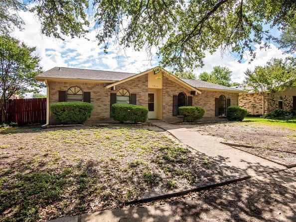 5614  Christie Lane , Garland Texas 75044