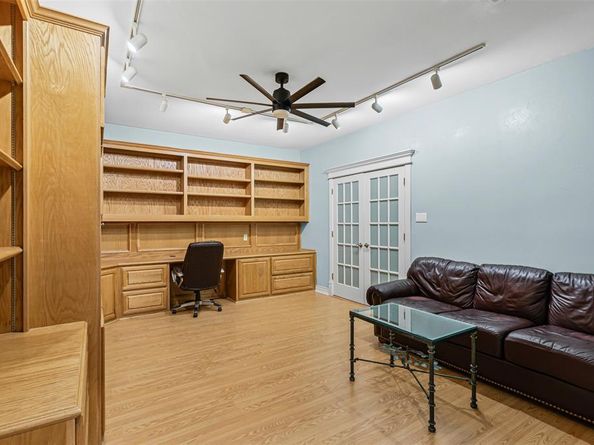 7324  Old Mill Run , Fort Worth Texas 76133