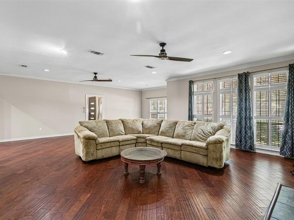 7324  Old Mill Run , Fort Worth Texas 76133