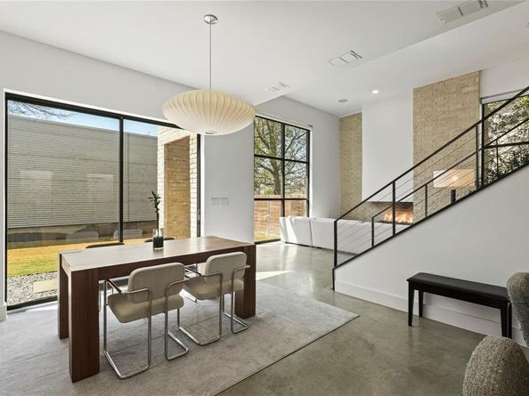 6  Vanguard Way , Dallas Texas 75243
