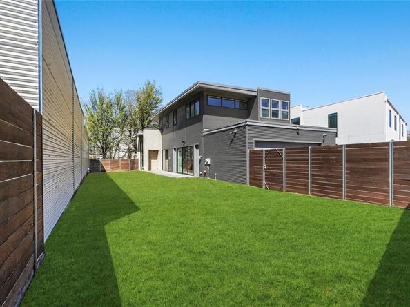 6  Vanguard Way , Dallas Texas 75243