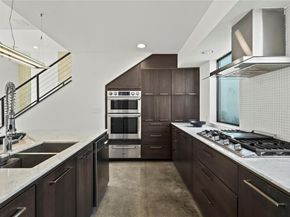 6  Vanguard Way , Dallas Texas 75243