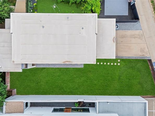 6  Vanguard Way , Dallas Texas 75243