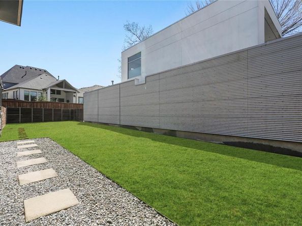 6  Vanguard Way , Dallas Texas 75243