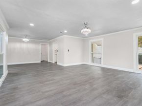 6453  Drury Lane , Fort Worth Texas 76116