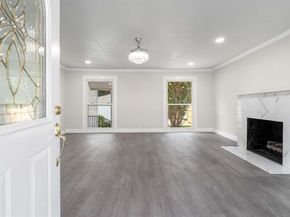 6453  Drury Lane , Fort Worth Texas 76116
