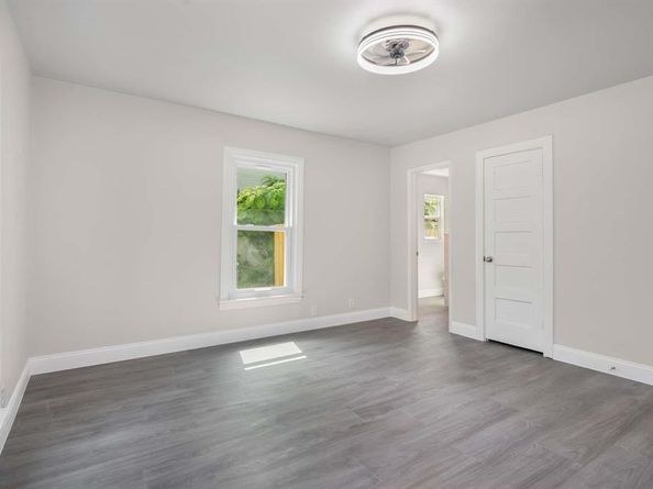 6453  Drury Lane , Fort Worth Texas 76116