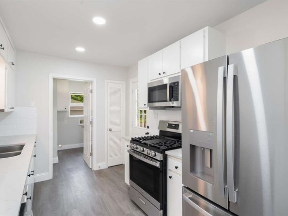 6453  Drury Lane , Fort Worth Texas 76116