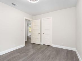 6453  Drury Lane , Fort Worth Texas 76116