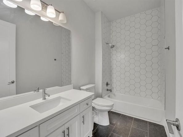 3200  Ross Avenue  40, Dallas Texas 75204
